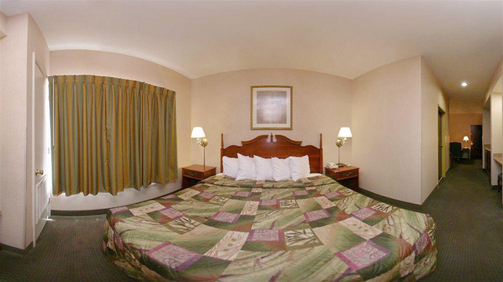 Quality Suites Pineville - Charlotte Εξωτερικό φωτογραφία