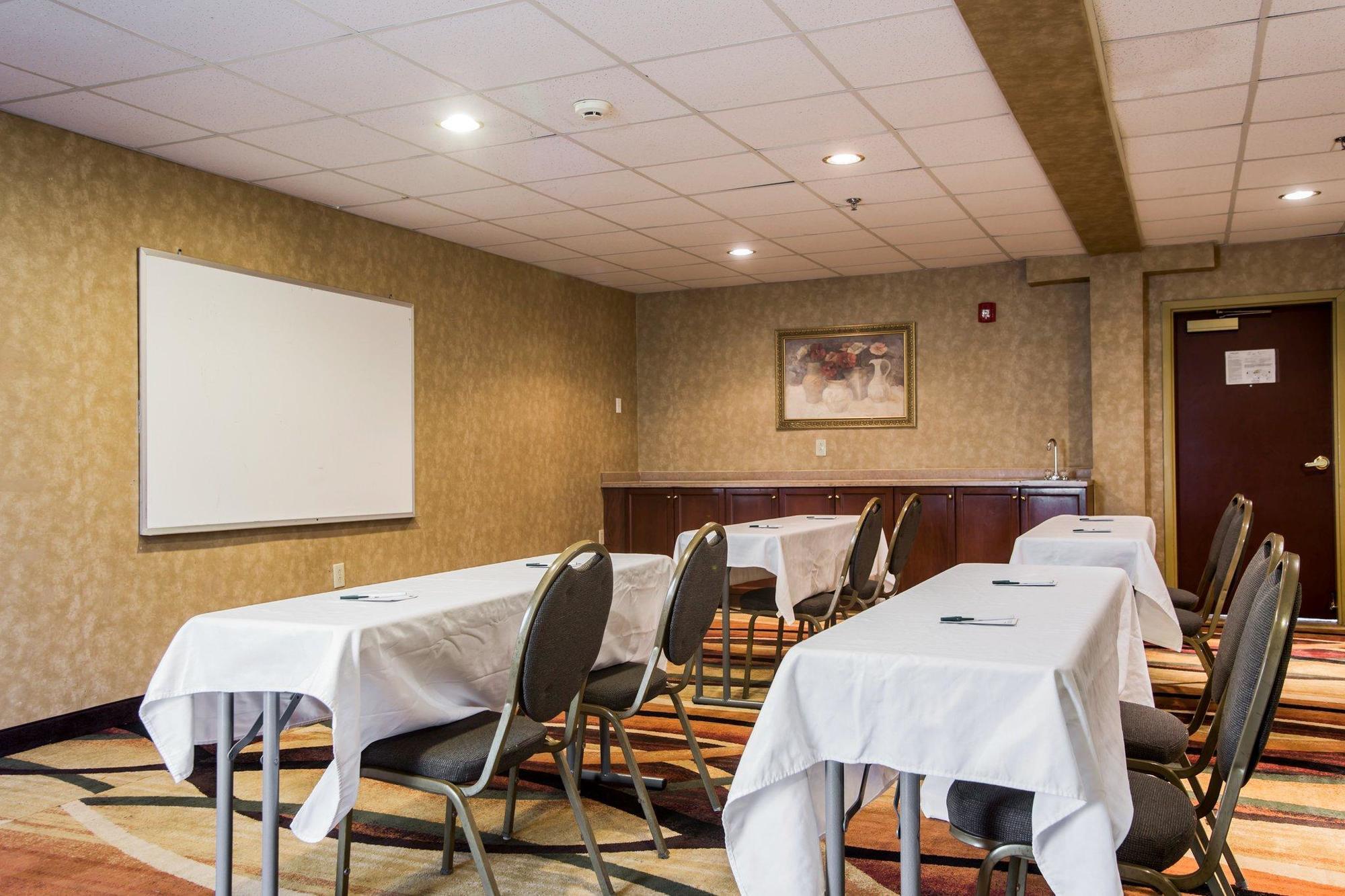 Quality Suites Pineville - Charlotte Εξωτερικό φωτογραφία